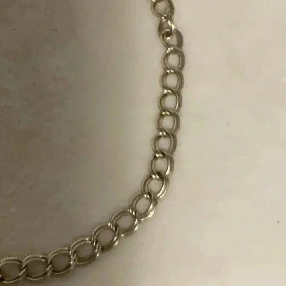 Necklace - Picture 4 of 7